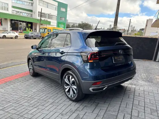 VOLKSWAGEN-T-CROSS-1.4 250 TSI TOTAL FLEX HIGHLINE AUTOMÁTICO VOLKSWAGEN-T-CROSS-2024