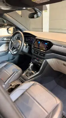VOLKSWAGEN-T-CROSS-2023