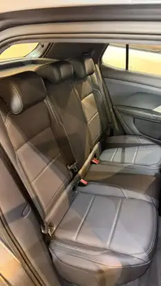 VOLKSWAGEN-T-CROSS-2023