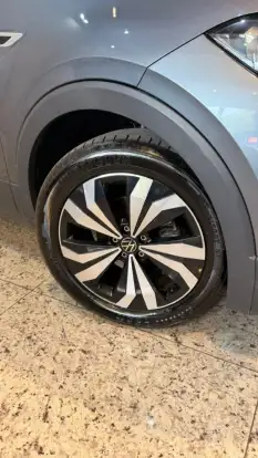 VOLKSWAGEN-T-CROSS-2023