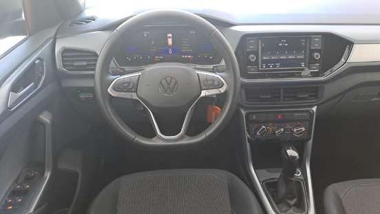 VOLKSWAGEN-T-CROSS-2024