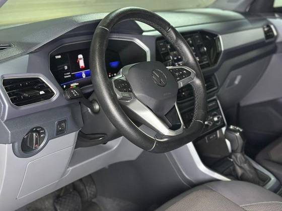VOLKSWAGEN T-CROSS 1.0 200 TSI TOTAL FLEX AUTOMÁTICO