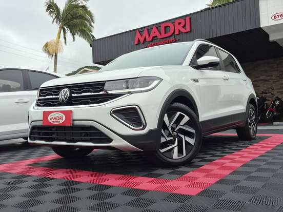 VOLKSWAGEN-T-CROSS-2024