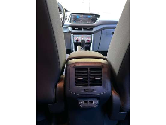 VOLKSWAGEN-T-CROSS-2022