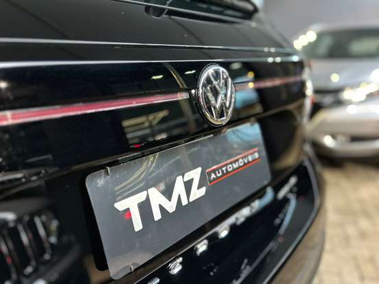 VOLKSWAGEN-T-CROSS-2021
