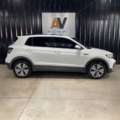 VOLKSWAGEN-T-CROSS-2019