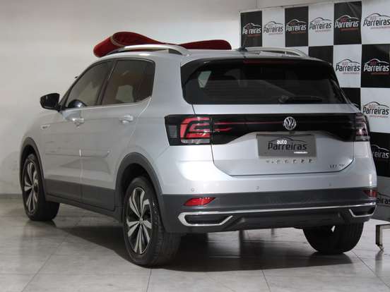 VOLKSWAGEN-T-CROSS-2020