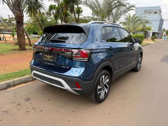 VOLKSWAGEN-T-CROSS-2026