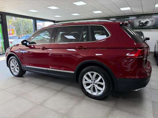 VOLKSWAGEN-TIGUAN-1.4 250 TSI TOTAL FLEX ALLSPACE COMFORTLINE TIPTRONIC VOLKSWAGEN-TIGUAN-2018