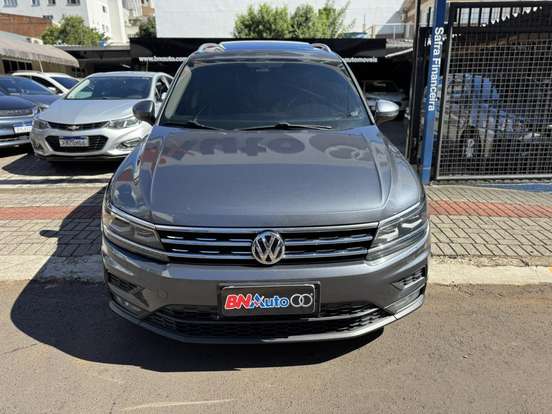 VOLKSWAGEN-TIGUAN-2019