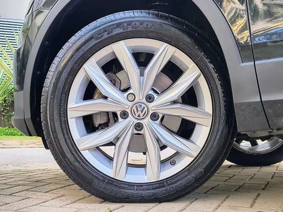VOLKSWAGEN-TIGUAN-1.4 250 TSI TOTAL FLEX ALLSPACE COMFORTLINE TIPTRONIC VOLKSWAGEN-TIGUAN-2018