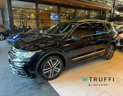 VOLKSWAGEN TIGUAN 2.0 300 TSI GASOLINA ALLSPACE R-LINE AUTOMÁTICO VOLKSWAGEN TIGUAN 2.0 300 TSI GASOLINA ALLSPACE R-LINE AUTOMÁTICO