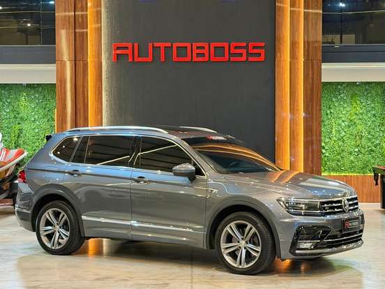 VOLKSWAGEN-TIGUAN-2020