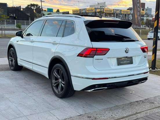 VOLKSWAGEN-TIGUAN-2.0 350 TSI GASOLINA ALLSPACE R-LINE 4MOTION DSG VOLKSWAGEN-TIGUAN-2021