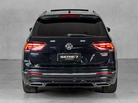 VOLKSWAGEN-TIGUAN-2019