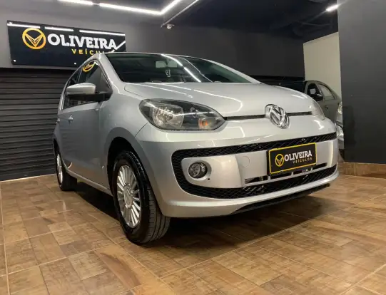 VOLKSWAGEN-UP-2016