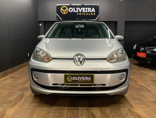 VOLKSWAGEN-UP-2016