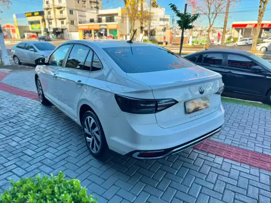 VOLKSWAGEN-VIRTUS-1.0 200 TSI HIGHLINE AUTOMÁTICO VOLKSWAGEN-VIRTUS-2023