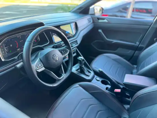 VOLKSWAGEN-VIRTUS-2023