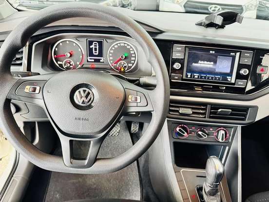 VOLKSWAGEN-VIRTUS-2020