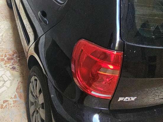 VOLKSWAGEN-FOX-1.0 MI 8V FLEX 4P MANUAL VOLKSWAGEN-FOX-2011