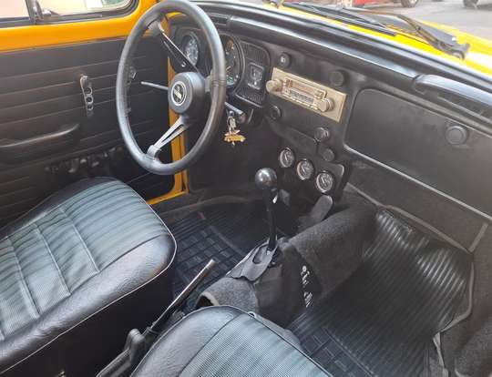 VOLKSWAGEN-FUSCA-1975