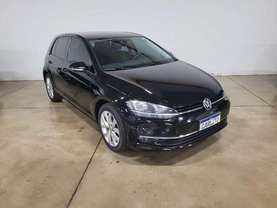 VOLKSWAGEN-GOLF-2018