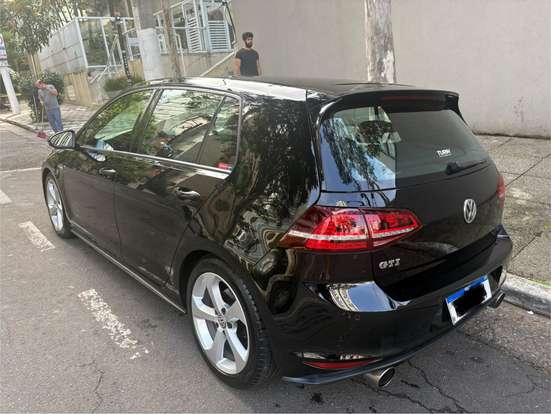 VOLKSWAGEN-GOLF-2.0 TSI GTI 16V TURBO GASOLINA 4P AUTOMÁTICO VOLKSWAGEN-GOLF-2017