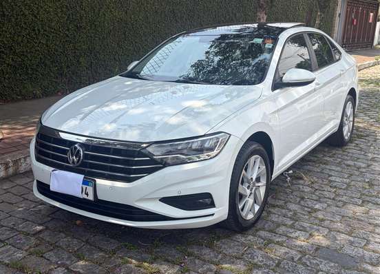 VOLKSWAGEN-JETTA-2020
