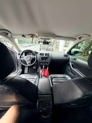 VOLKSWAGEN-JETTA-2.0 TSI HIGHLINE 211CV GASOLINA 4P TIPTRONIC VOLKSWAGEN-JETTA-2013