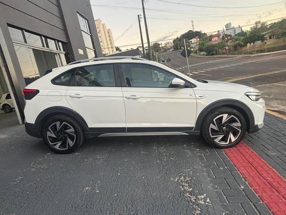 VOLKSWAGEN NIVUS 1.0 200 TSI TOTAL FLEX HIGHLINE AUTOMÁTICO