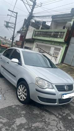 VOLKSWAGEN POLO SEDAN 1.6 MI COMFORTLINE 8V FLEX 4P MANUAL