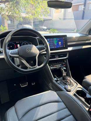 VOLKSWAGEN-TAOS-2026