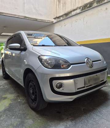 VOLKSWAGEN-UP-2014