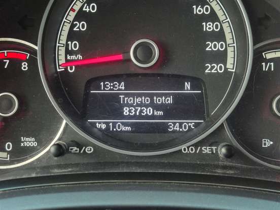 VOLKSWAGEN-UP-1.0 MPI MOVE UP 12V FLEX 4P AUTOMATIZADO VOLKSWAGEN-UP-2014