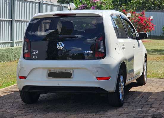 VOLKSWAGEN-UP-2019
