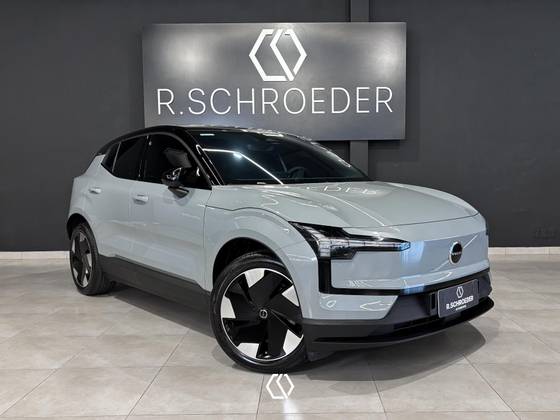 VOLVO EX30 69 KW ELÉTRICO PLUS