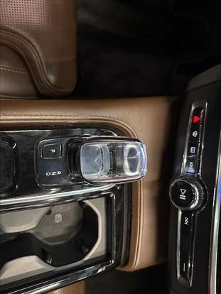 VOLVO-S90-2019