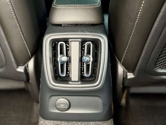 VOLVO-XC40-1.5 T5 RECHARGE INSCRIPTION GEARTRONIC VOLVO-XC40-2021
