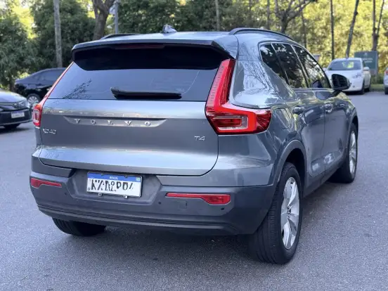 VOLVO-XC40-2.0 T4 GASOLINA GEARTRONIC VOLVO-XC40-2018