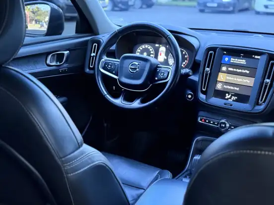 VOLVO-XC40-2.0 T4 GASOLINA GEARTRONIC VOLVO-XC40-2018