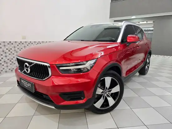 VOLVO-XC40-2.0 T5 GASOLINA MOMENTUM AWD GEARTRONIC VOLVO-XC40-2018