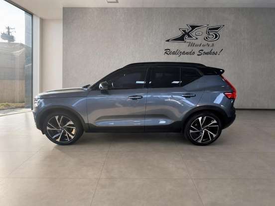 VOLVO-XC40-2.0 T5 GASOLINA R-DESIGN AWD GEARTRONIC VOLVO-XC40-2018