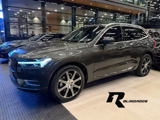 VOLVO XC60 2.0 T8 HYBRID INSCRIPTION AWD GEARTRONIC