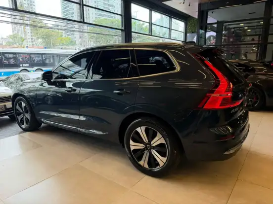 VOLVO-XC60-2.0 T8 RECHARGE PLUS AWD GEARTRONIC VOLVO-XC60-2023