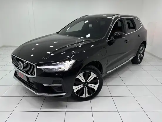 VOLVO-XC60-2024