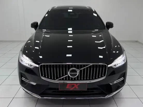 VOLVO-XC60-2024