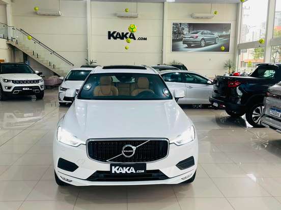 VOLVO-XC60-2.0 D5 DIESEL MOMENTUM AWD GEARTRONIC VOLVO-XC60-2019