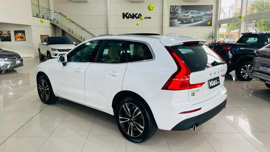 VOLVO-XC60-2019