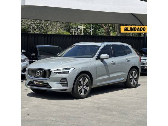 VOLVO XC60 2.0 T8 RECHARGE PLUS AWD GEARTRONIC